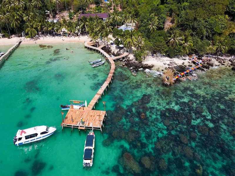 Ngắm toàn cảnh từ trên cao với hình ảnh toàn cảnh đảo phú quốc