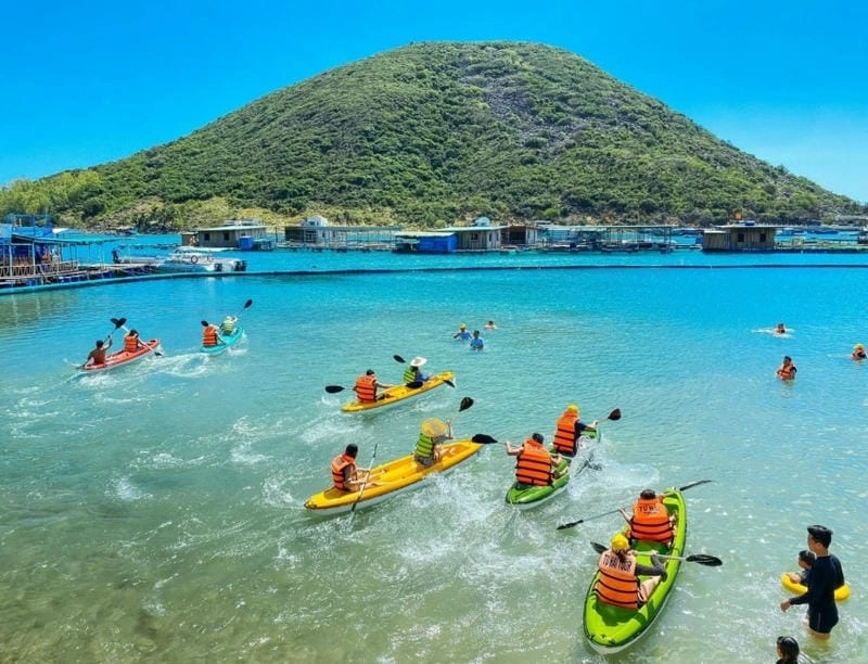 Vẻ đẹp của Đảo Robinson Cam Ranh