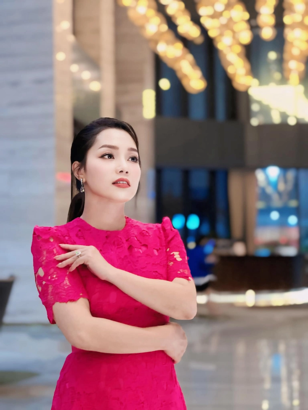 Lời bài hát Nguyễn Ngọc Anh Đêm huyền diệu và không gian âm nhạc đầy mê hoặc