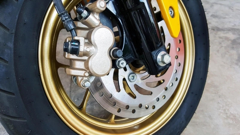 Cách khắc phục tình trạng phanh xe máy không ăn