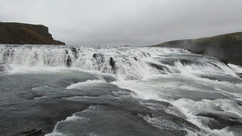 Du lịch thác Gullfoss mang trải nghiệm ngoạn mục