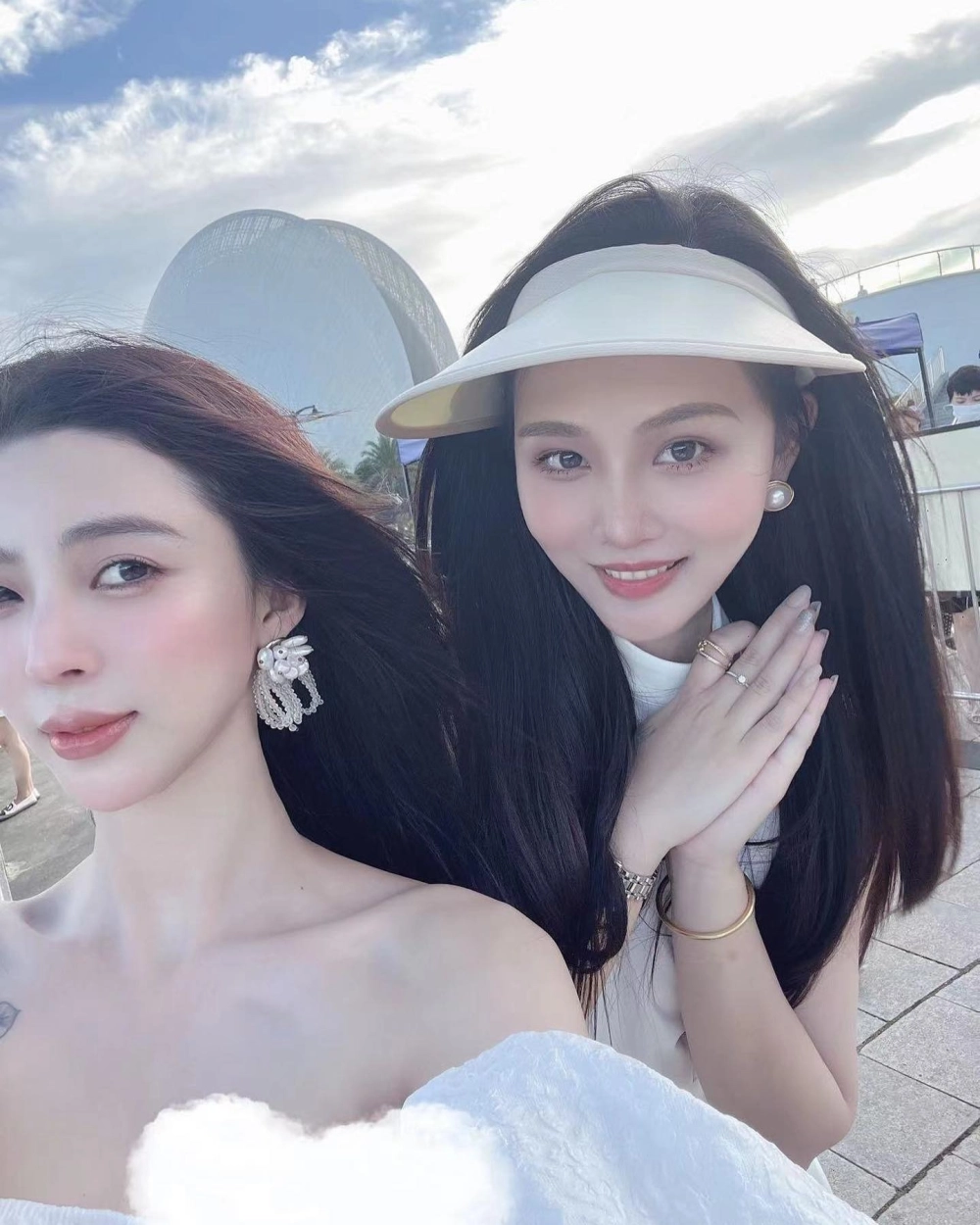 Gái Trung Quốc cực xinh gây ấn tượng từ ánh nhìn