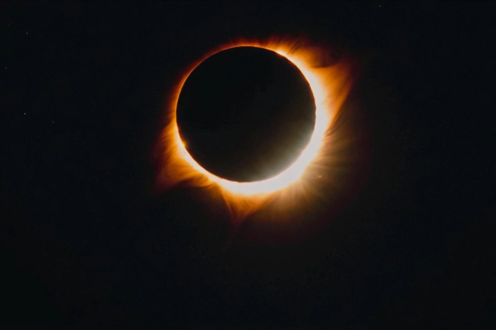 Lịch nhật thực giúp theo dõi thời điểm quan sát