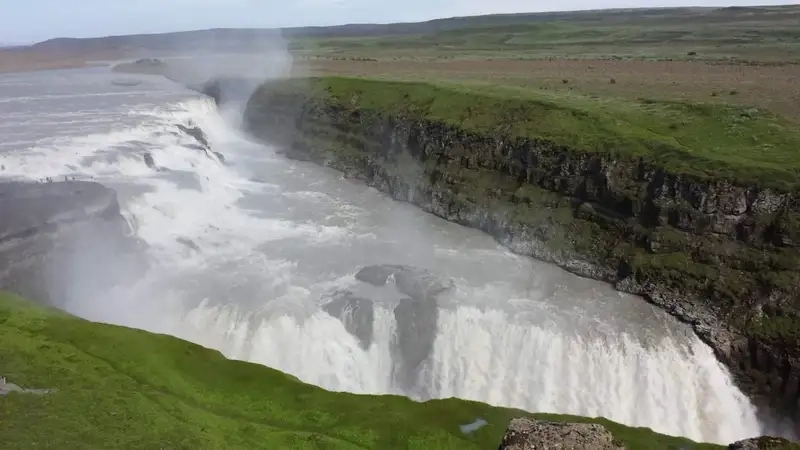 Thác Gullfoss châu Âu mang vẻ đẹp hoang dã