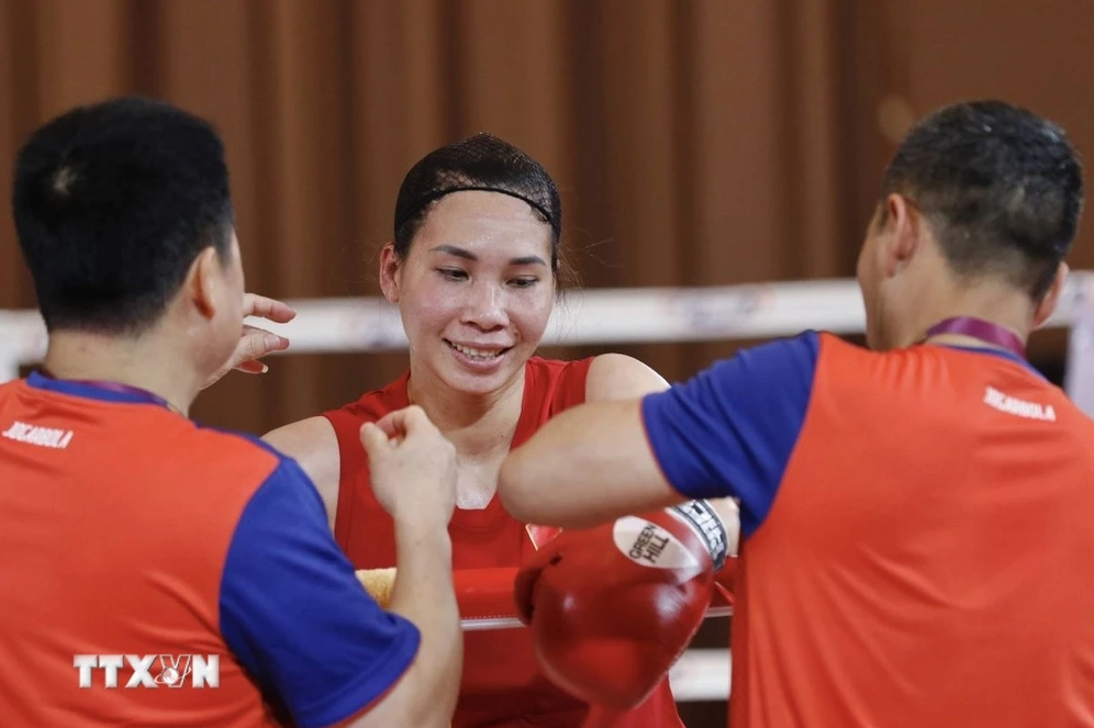 Hà Thị Linh trên sàn đấu boxing trong sự nghiệp Hà Thị Linh