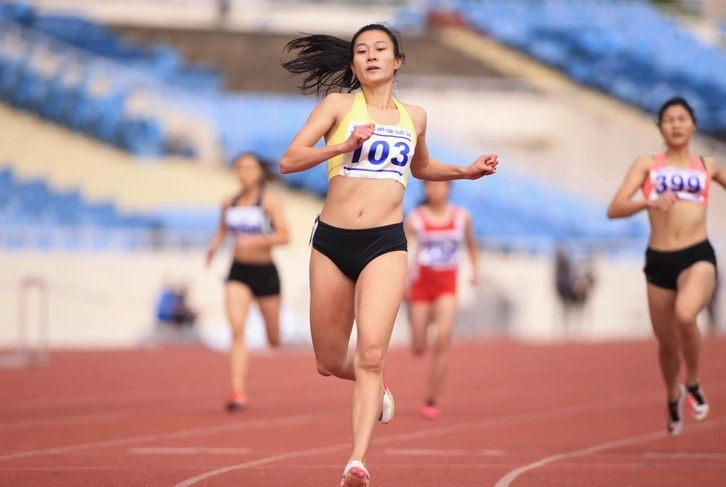 Lê Tú Chinh đối mặt lệnh cấm thi đấu 2 năm