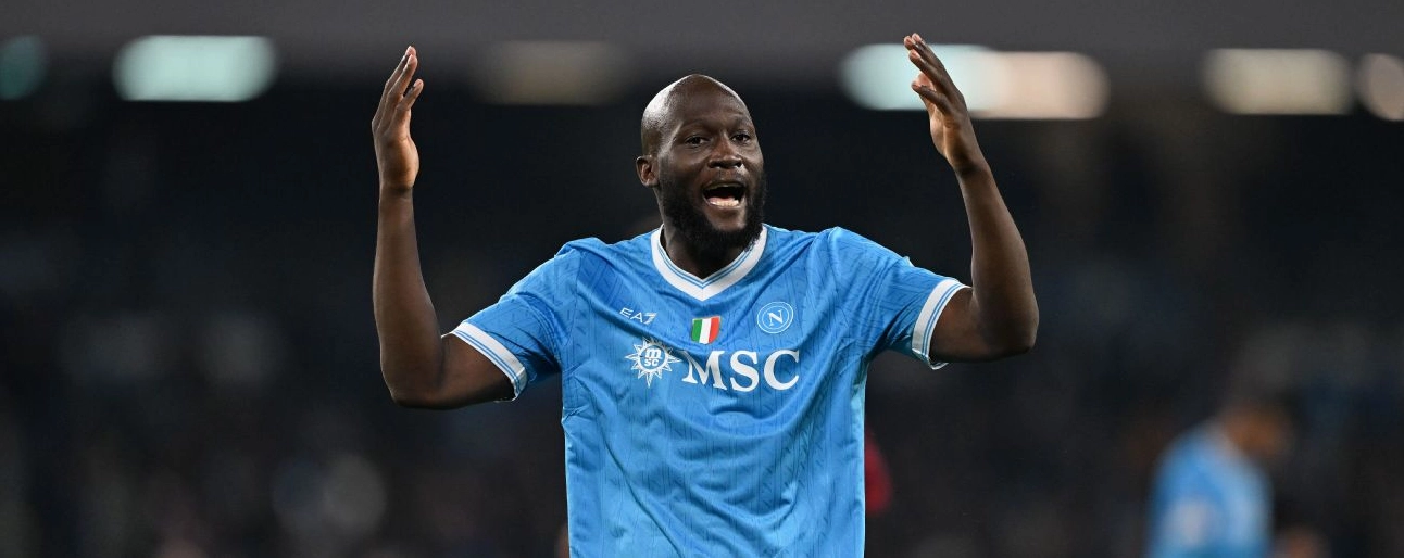 Tiền đạo Romelu Lukaku của câu lạc bộ SSC Napoli bộc lộ cảm xúc trong trận đấu tại Serie A gặp Torino FC trên sân vận động Diego Armando Maradona