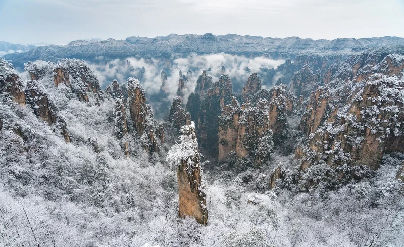 Tìm hiểu thời tiết đặc trưng trương gia giới có tuyết không