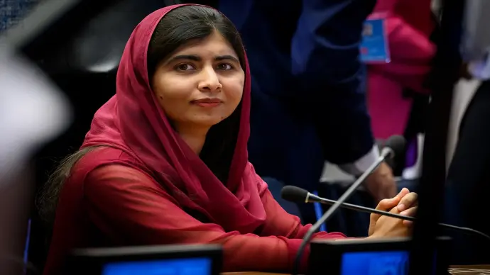 Malala Yousafzai câu chuyện truyền cảm hứng về quyền giáo dục