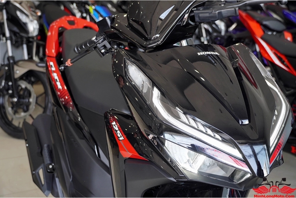 Biểu tượng tiết kiệm nhiên liệu trên xe máy Honda Click