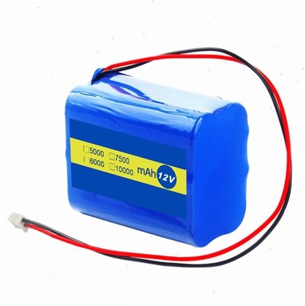 Cấu tạo một khối pin năng lượng mặt trời 12V gồm nhiều cell pin 18650