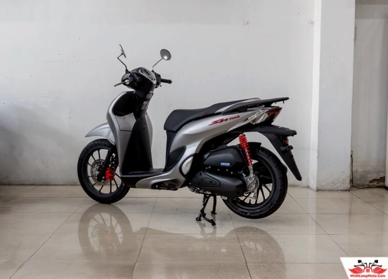 Chìa khóa thông minh Honda SMART Key trên SH Mode màu đỏ