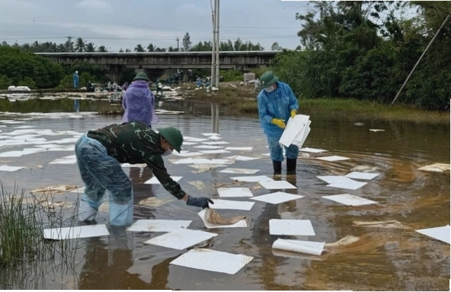 Công tác ứng phó sự cố tràn dầu tại Dung Quất