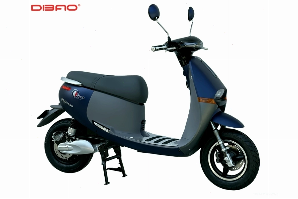 Cốp xe rộng rãi trên Dibao Gogo Cross