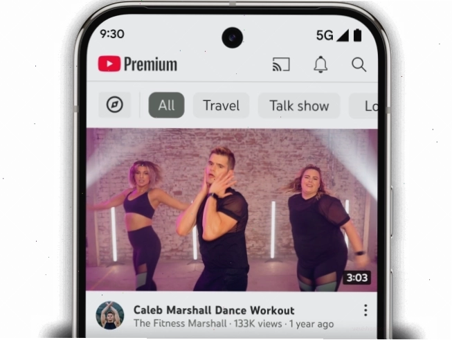 Giao diện ứng dụng YouTube với video thể dục