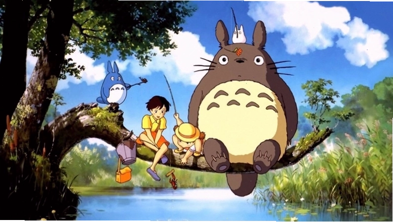 Hai chị em Satsuki và Mei bên cạnh Totoro khổng lồ