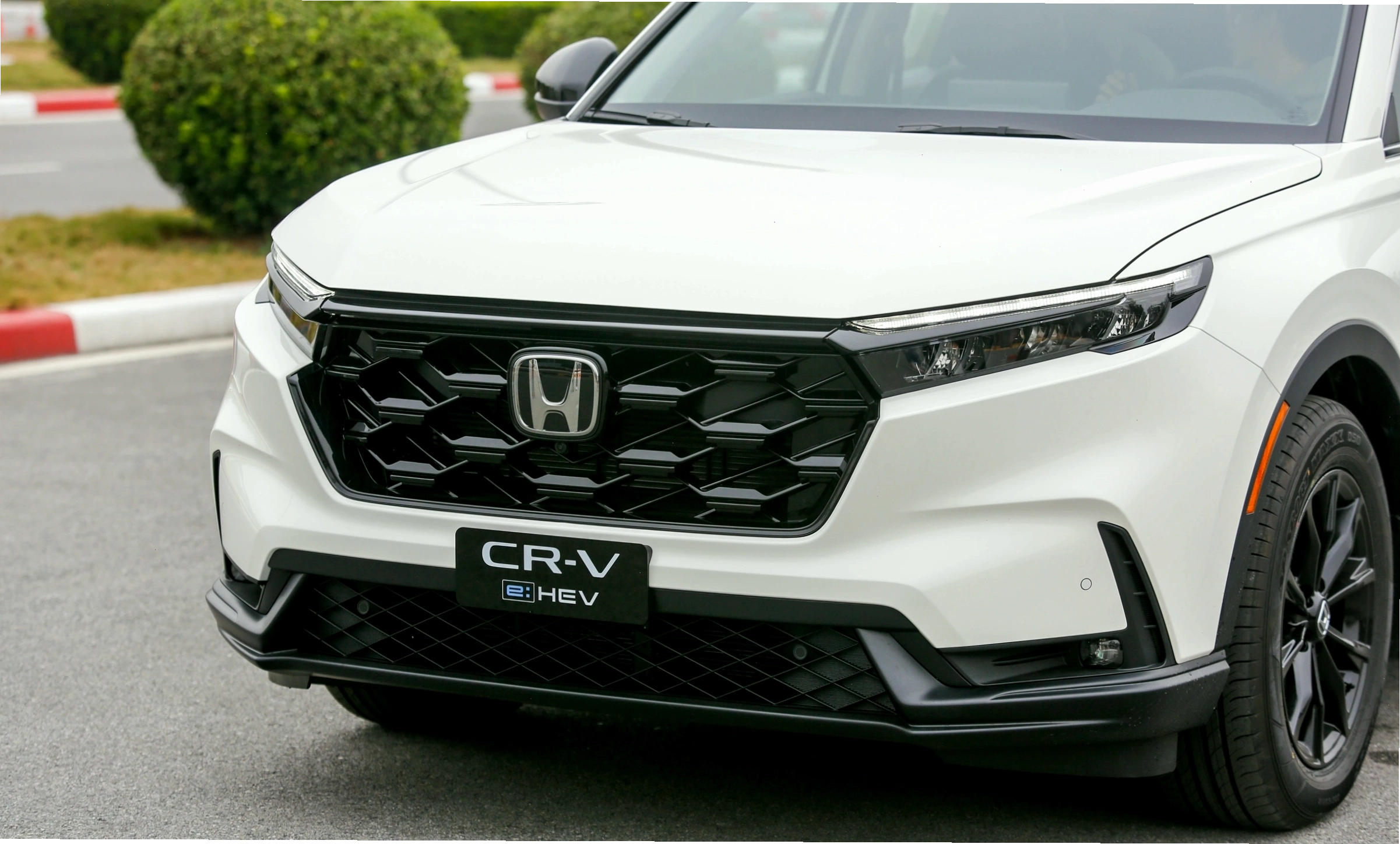 Không gian nội thất thoáng đãng của Honda CR-V Hybrid 5 chỗ