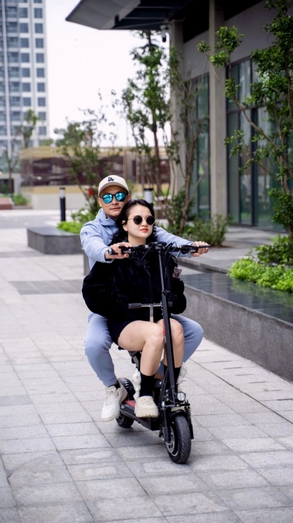 Mẫu Q13 scooter với thiết kế hiện đại