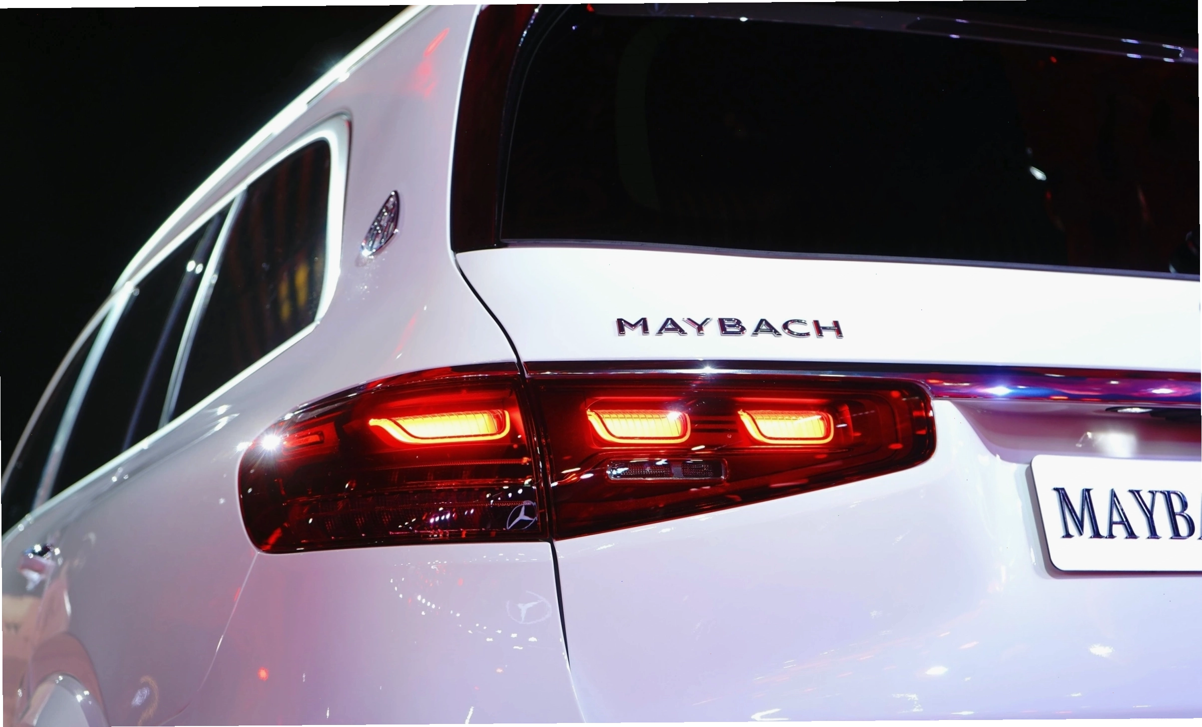 Nội thất sang trọng và tiện nghi của Mercedes-Maybach GLS 600