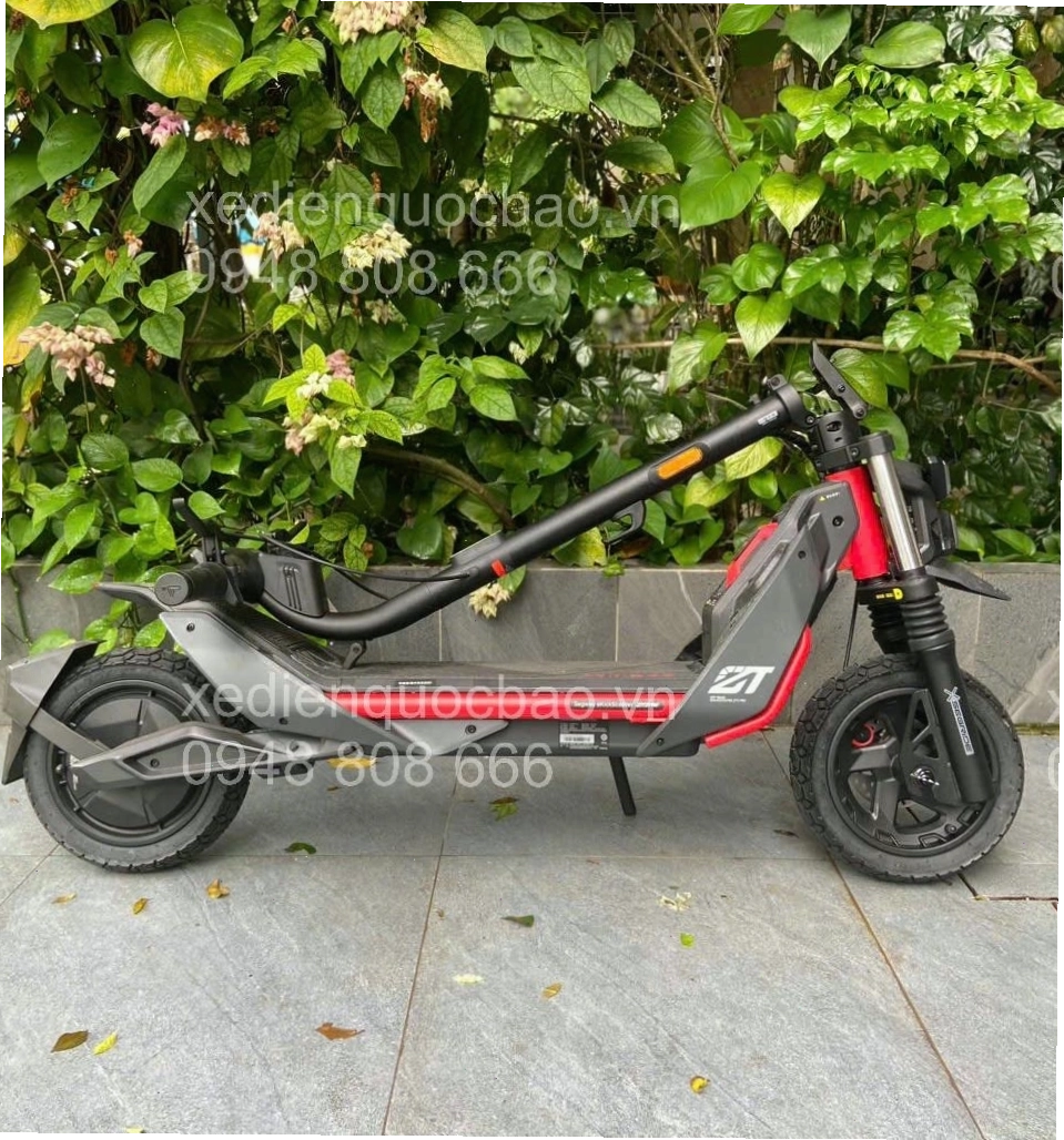 Scooter gấp gọn Segway Ninebot ZT3 Pro