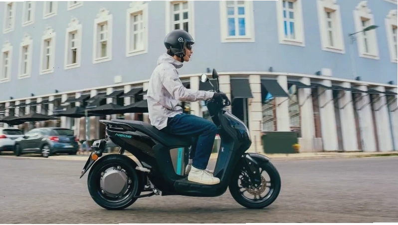Xe máy điện Yamaha Neo