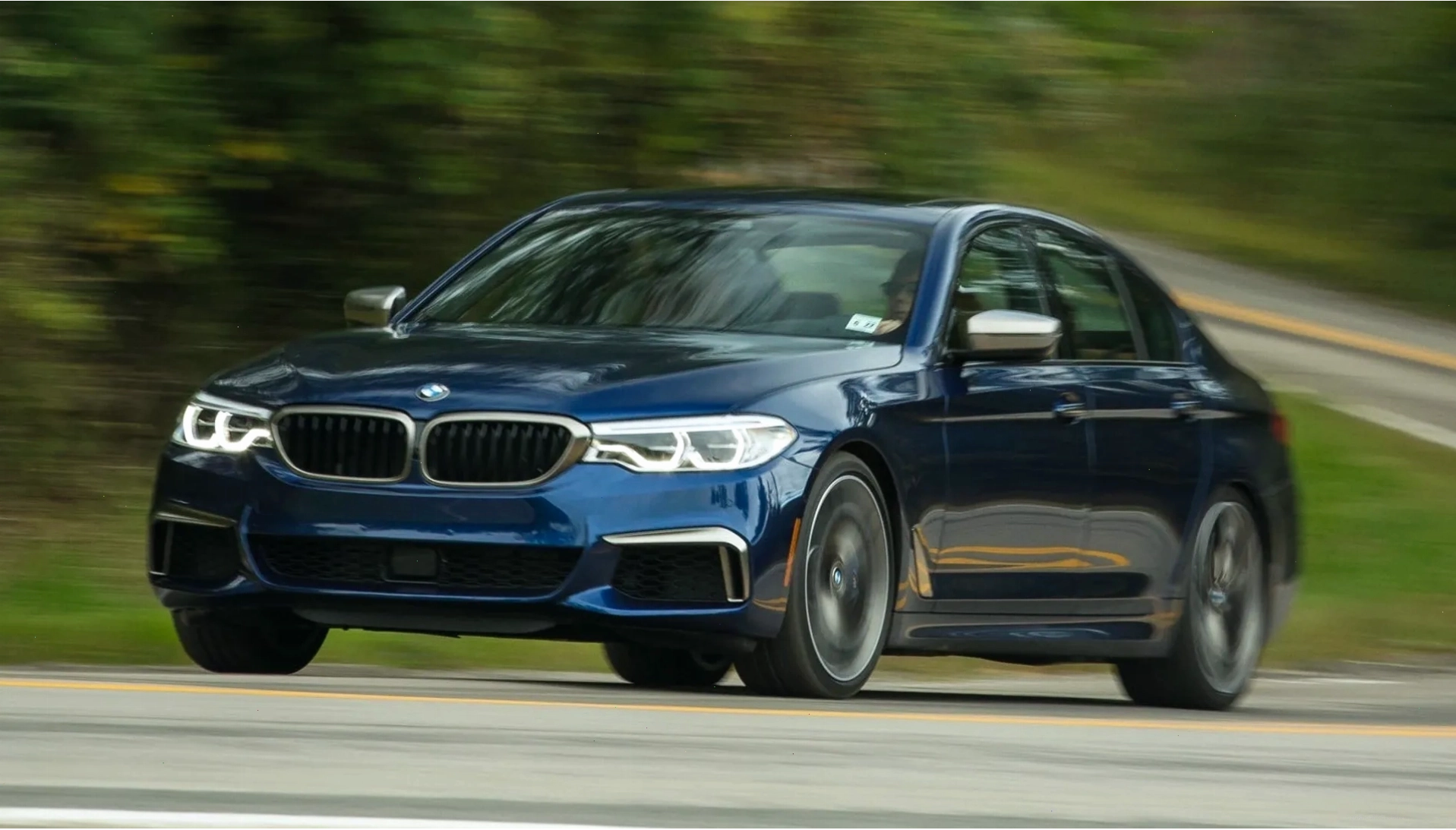 Xe tự lái BMW 5-Series 2018