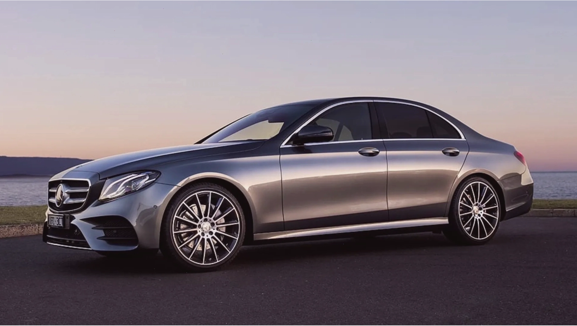 Xe tự lái Mercedes-Benz E-Class 2018