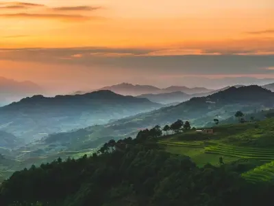 Hình ảnh phong cảnh miền núi thiên nhiên tĩnh lặng