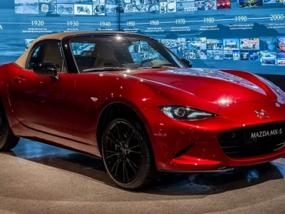 Mazda MX-5 2026 chính thức nhận đặt cọc tại Việt Nam với giá hấp dẫn