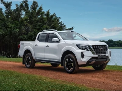 Nissan Navara 2025: Giá lăn bánh, khuyến mãi và thông số chi tiết