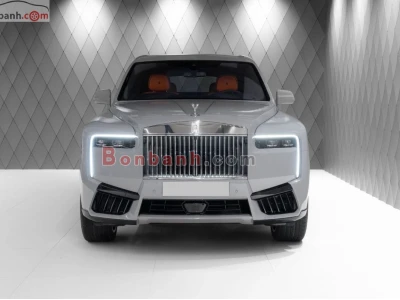 Rolls-Royce Cullinan giá lăn bánh 2026: Cập nhật mới nhất